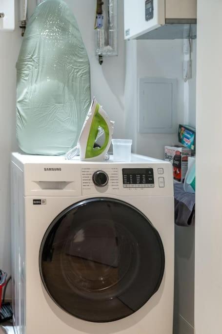 Luxury Kew Bridge Balcony Free Parking Apartament *