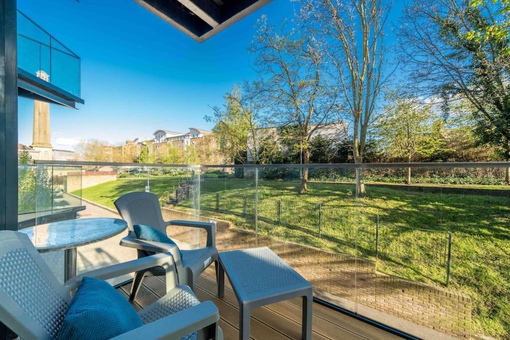 Apartament Luxury Kew Bridge Balcony Free Parking *