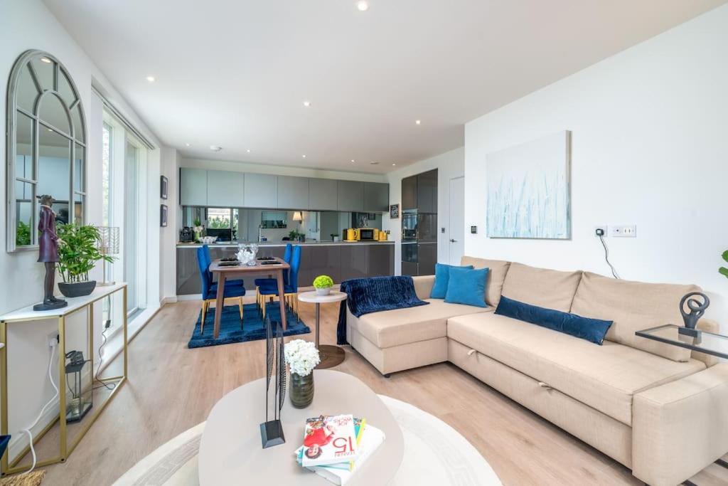 Luxury Kew Bridge Balcony Free Parking *
