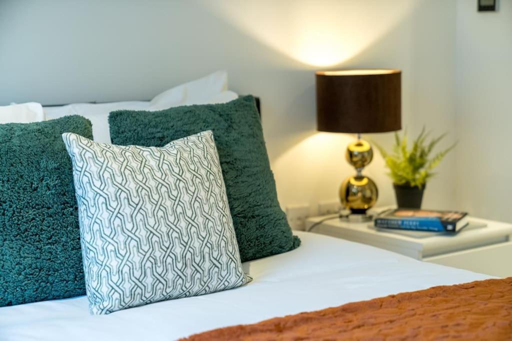 Appartamento Luxury Kew Bridge Balcony Free Parking *